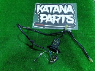 Доводчик двери левый задний DAIHATSU ATRAI S331G KFDET 84262-B5020 1 ракурс