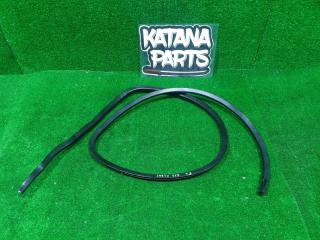 Запчасть уплотнительная резинка дверей передняя левая DAIHATSU ATRAI 2008