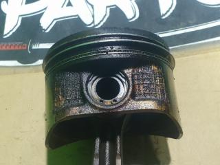 Поршень с шатуном NISSAN R'NESSA N30 SR20DE 12100-60J01 5 ракурс