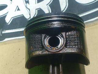 Поршень с шатуном NISSAN R'NESSA N30 SR20DE 12100-60J01 5 ракурс