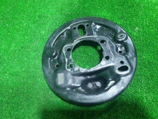 Кожух тормозного диска левый задний DAIHATSU ATRAI S331G KFDET 47044-97504 2 ракурс Кожух тормозного диска левый задний DAIHATSU ATRAI S331G KFDET 47044-97504 2 ракурс