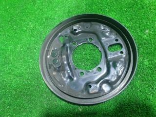 Кожух тормозного диска левый задний DAIHATSU ATRAI S331G KFDET 47044-97504 3 ракурс Кожух тормозного диска левый задний DAIHATSU ATRAI S331G KFDET 47044-97504 3 ракурс