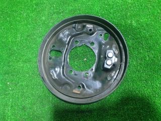 Кожух тормозного диска правый задний DAIHATSU ATRAI S331G KFDET 47043-97504 3 ракурс Кожух тормозного диска правый задний DAIHATSU ATRAI S331G KFDET 47043-97504 3 ракурс