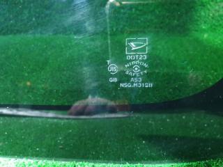 Стекло собачника левое заднее DAIHATSU ATRAI S331G KFDET 62712-B5020 4 ракурс