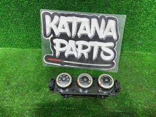 Запчасть Блок управления климат-контролем  MITSUBISHI RVR 7820A072XC Контрактный Год: 2010   Блок управления климат-контролем ( печкой ) в отличном состоянии.
Снят с аукционного автомобиля привезенного из Японии, проверялся перед снятием.
Контактные группы без окислений.
Корпус без повреждений, кнопки работают, крепления целые.
Продается в сборе как на фото. 
Готов к установке на ваш автомобиль. 
Даем время на проверку и установку. 
Отправим в любую точку РФ и СНГ.

MITSUBISHI RVR ( ПОЛНЫЙ АНАЛОГ ASX ), ПРАВЫЙ РУЛЬ, 2010-Й ГОД ВЫПУСКА, 2WD, АКПП, ДВС 4B10, 