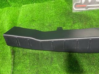 Накладка замка багажника MITSUBISHI RVR GA3W 4B10 7240A126 2 ракурс