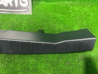 Накладка замка багажника MITSUBISHI RVR GA3W 4B10 7240A126 4 ракурс