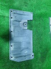 Защита топливного бака правая задняя MITSUBISHI RVR GA3W 4B10 5379A038 3 ракурс