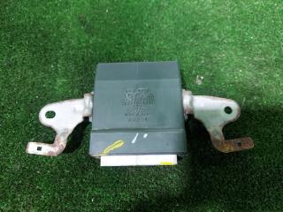 Блок управления дверьми CROWN 2004 GRS182 3GRFSE