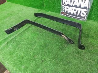 Крепление бака TOYOTA CROWN GRS182 3GRFSE 77601-30170 5 ракурс