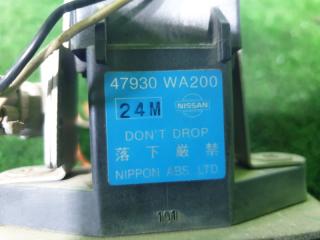 Датчик замедления NISSAN AVENIR PNW11 SR20DE 47930-WA200 3 ракурс