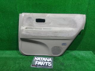 Обшивка дверей задняя правая HONDA ODYSSEY 1995