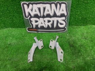 Запчасть крепление капота DAIHATSU ATRAI 2011