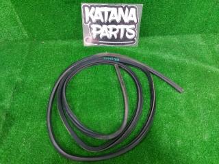 Уплотнительная резинка дверей правая задняя DAIHATSU ATRAI S331G KFDET 67871-B5010 1 ракурс