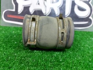 Патрубок воздухозаборника DAIHATSU ATRAI S331G KFDET 17882-97502 2 ракурс Патрубок воздухозаборника DAIHATSU ATRAI S331G KFDET 17882-97502 2 ракурс