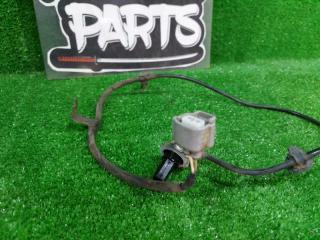 Датчик abs левый задний DAIHATSU ATRAI S331G KFDET 89546-B5012 2 ракурс
