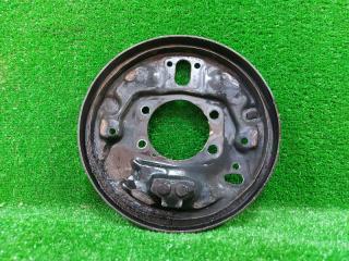 Кожух тормозного диска правый задний DAIHATSU ATRAI S331G KFDET 47043-97504 2 ракурс Кожух тормозного диска правый задний DAIHATSU ATRAI S331G KFDET 47043-97504 2 ракурс