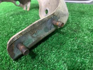 Кронштейн правый передний FORD ESCAPE EPFWF AJ FWB1-25-740 5 ракурс