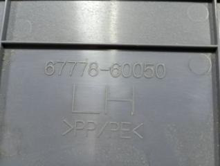 Обшивка дверей передняя LAND CRUISER PRADO RZJ95 3RZFE Обшивка дверей передняя LAND CRUISER PRADO RZJ95 3RZFE