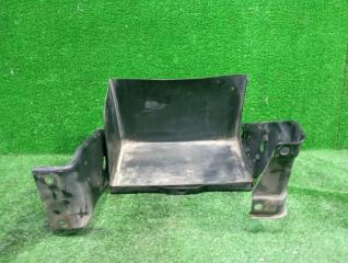 Крепление аккумулятора левое переднее MITSUBISHI PAJERO V24WG 4D56T MB674988 5 ракурс