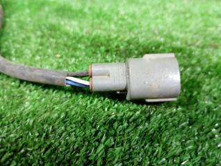 Датчик кислородный TOYOTA ALPHARD ANH15W 2AZFE 89465-58020 4 ракурс Датчик кислородный TOYOTA ALPHARD ANH15W 2AZFE 89465-58020 4 ракурс