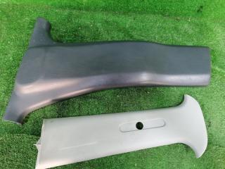 Накладка на стойку кузова левая SUZUKI KEI HN22S K6AT 76240-75G02-P4Z 2 ракурс Накладка на стойку кузова левая SUZUKI KEI HN22S K6AT 76240-75G02-P4Z 2 ракурс