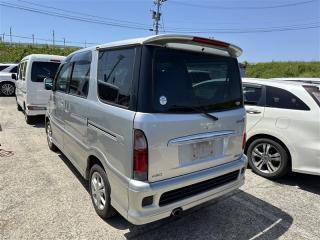 Уплотнительная резинка правая DAIHATSU ATRAI 7 S231G K3VE 68213-97504 5 ракурс