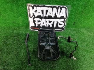 Запчасть крепление аккумулятора DAIHATSU ATRAI 7 2003