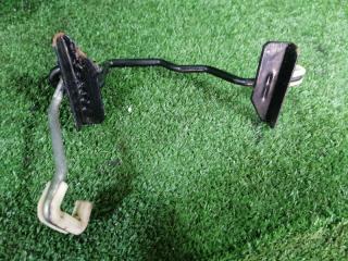 Крепление аккумулятора DAIHATSU ATRAI 7 S231G K3VE 74411-97502 3 ракурс