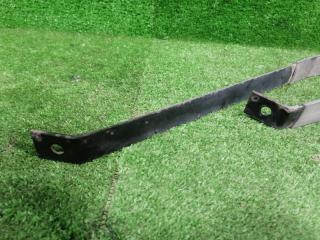 Крепление бака TOYOTA PRIUS ALPHA ZVW41 2ZRFXE 77601-47060 3 ракурс