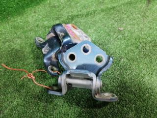 Петли 5-й двери задняя DAIHATSU TERIOS J102G K3VE 68760-87401 5 ракурс Петли 5-й двери задняя DAIHATSU TERIOS J102G K3VE 68760-87401 5 ракурс