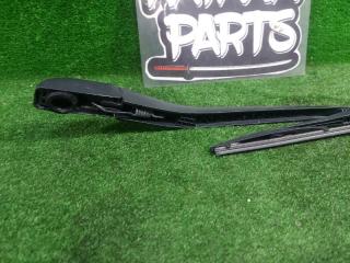 Дворник 5-й двери задний TOYOTA VOXY ZRR70W 3ZRFAE 85241-28120 4 ракурс