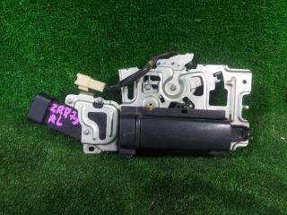Ручка двери внутренняя левая задняя TOYOTA NOAH ZRR70W 3ZRFAE 69640-28240 2 ракурс