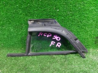 Форточка двери передняя правая VITZ KSP90 1KRFE