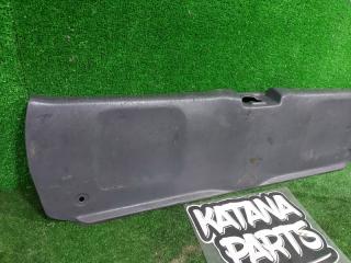 Накладка замка багажника HONDA ODYSSEY RA1 F22B 84640-SX0-000ZB 3 ракурс