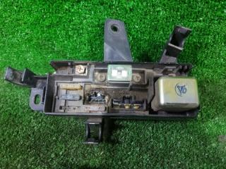 Блок предохранителей HONDA ODYSSEY RA1 F22B 38230-SV4-003 3 ракурс