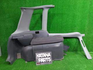 Обшивка багажника левая задняя MITSUBISHI RVR N23WG 4G63 MB642610 1 ракурс
