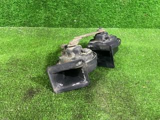 Сигнал звуковой ROVER 200 R3, RF 16K4F YEB100790 3 ракурс Сигнал звуковой ROVER 200 R3, RF 16K4F YEB100790 3 ракурс