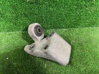 Кронштейн опоры двигателя правый передний ROVER 200 R3, RF 16K4F KKQ100902 2 ракурс