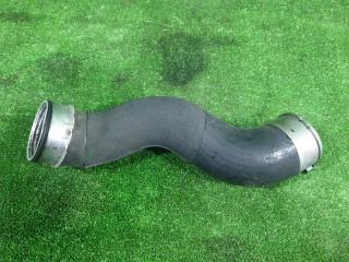 Патрубок интеркулера BMW X5 F15 N57D30A 11617823237 4 ракурс