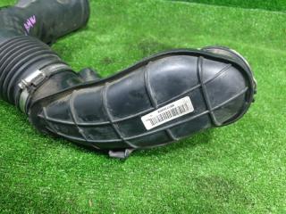 Патрубок воздушного фильтра BMW X5 F15 N57D30A 13718512381 2 ракурс
