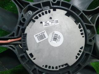 Диффузор радиатора BMW X5 F15 N57D30A 17427634467 2 ракурс