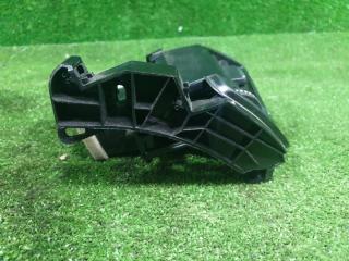 Воздуховод левый передний BMW X5 F15 N57D30A 64229270516 2 ракурс