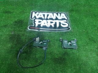 Замок капота BMW X5 F15 N57D30A 51237308068 1 ракурс