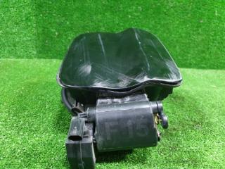 Лючок бензобака BMW X5 F15 N57D30A 51177297904 3 ракурс Лючок бензобака BMW X5 F15 N57D30A 51177297904 3 ракурс