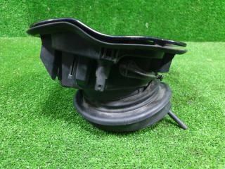 Лючок бензобака BMW X5 F15 N57D30A 51177297904 5 ракурс Лючок бензобака BMW X5 F15 N57D30A 51177297904 5 ракурс