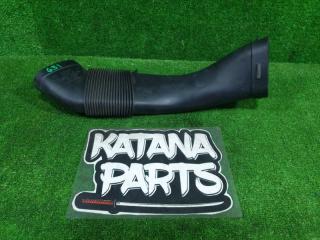 Воздухозаборник BMW X5 F15 N57D30A 13718514007 1 ракурс Воздухозаборник BMW X5 F15 N57D30A 13718514007 1 ракурс