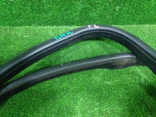 Уплотнительная резинка дверей левая передняя BMW X5 F15 N57D30A 51727289608 2 ракурс