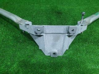 Распорка передняя BMW X5 F15 N57D30A 51717328324 2 ракурс