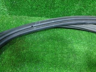 Уплотнительная резинка багажника задняя BMW X5 F15 N57D30A 51767385847 3 ракурс